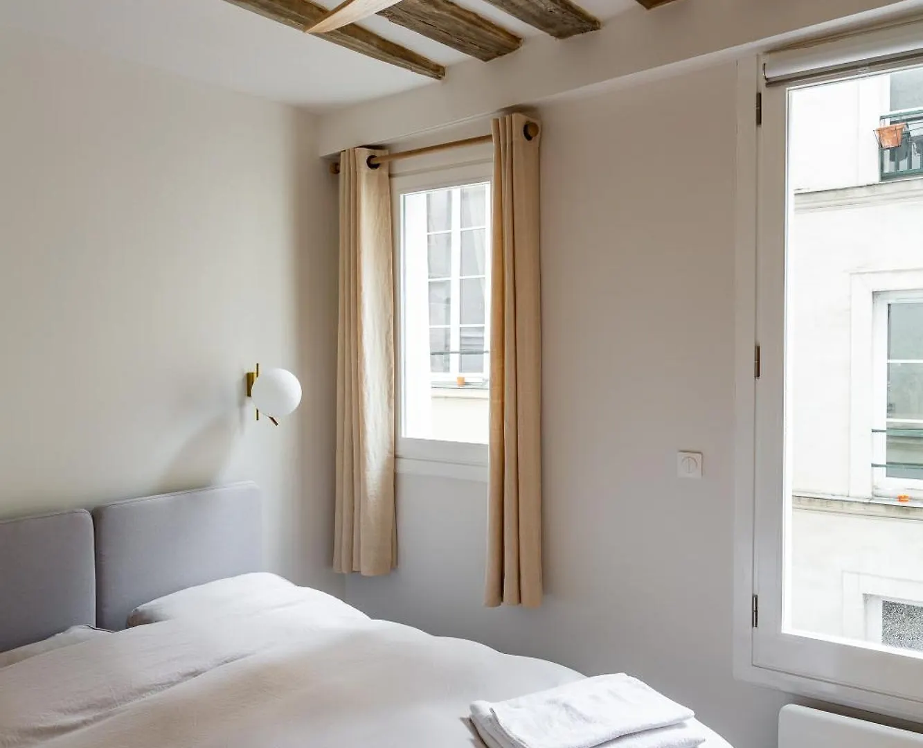Heart Of Le Marais Апартаменты Париж